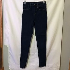 Levi’s high-rise skinny